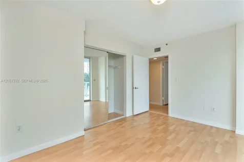 5900 Collins Avenue Miami Beach FL 33140