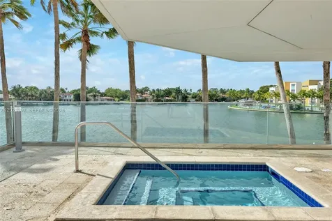 5900 Collins Avenue Miami Beach FL 33140