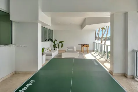 5900 Collins Avenue Miami Beach FL 33140