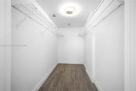 1010 NW 11th Street Miami FL 33136