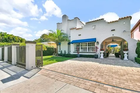 4722 SW 5th Street Miami FL 33134