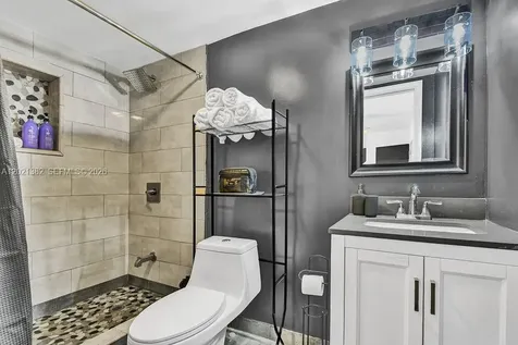 4722 SW 5th Street Miami FL 33134
