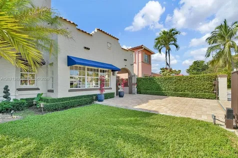 4722 SW 5th Street Miami FL 33134