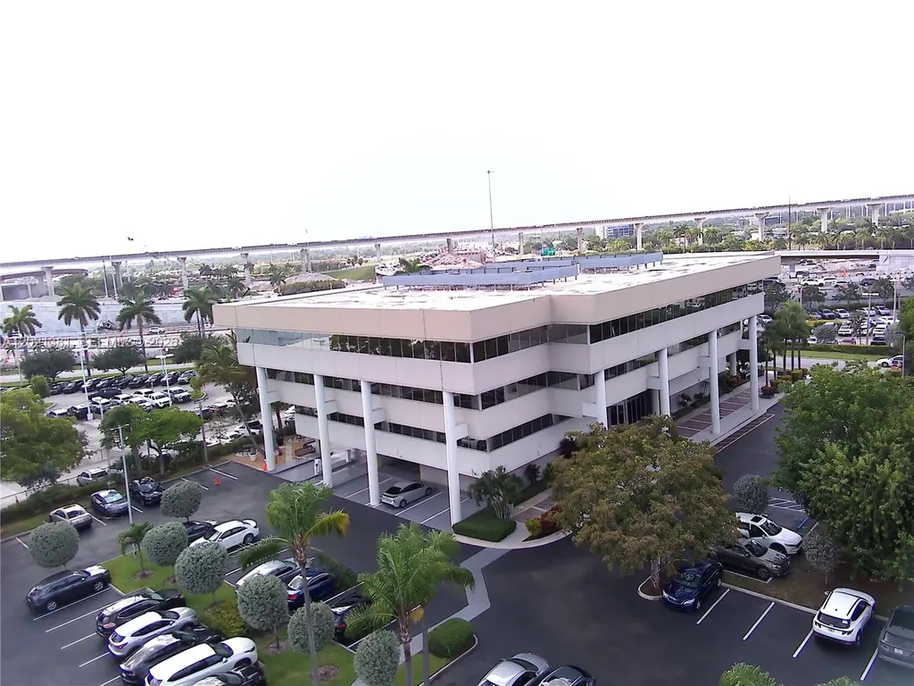 290 NW 165th Street Miami FL 33169
