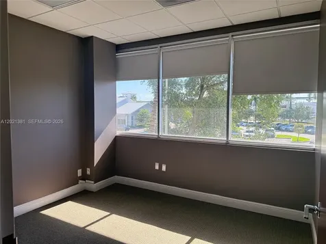 290 NW 165th Street Miami FL 33169