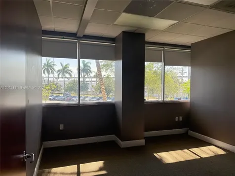 290 NW 165th Street Miami FL 33169