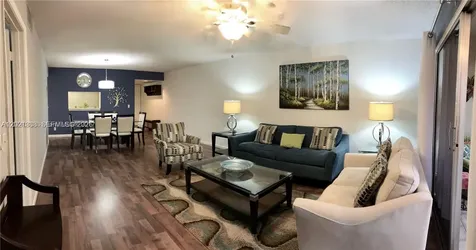 1300 SW 125th Avenue Pembroke Pines FL 33027