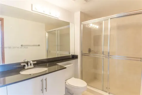 31 SE 5th Street Miami FL 33131