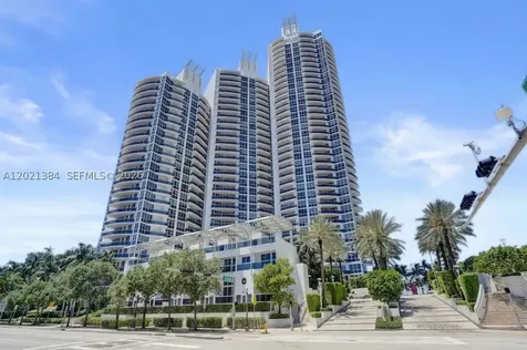 400 Alton Road Miami Beach FL 33139