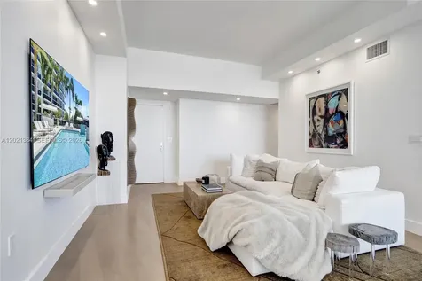 400 Alton Road Miami Beach FL 33139
