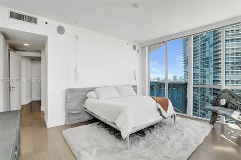 400 Alton Road Miami Beach FL 33139
