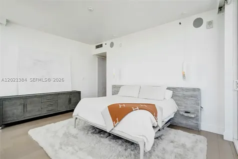 400 Alton Road Miami Beach FL 33139