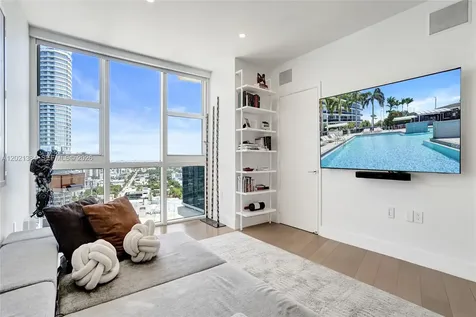 400 Alton Road Miami Beach FL 33139