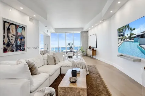 400 Alton Road Miami Beach FL 33139