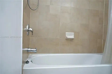 3365 W 91st Terrace Hialeah FL 33018