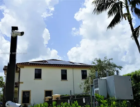 3365 W 91st Terrace Hialeah FL 33018