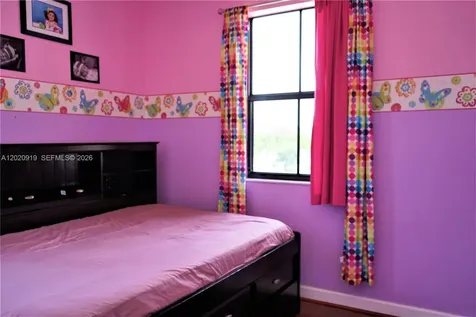 3365 W 91st Terrace Hialeah FL 33018