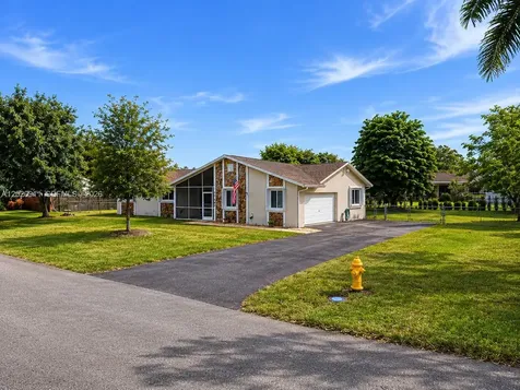 27600 SW 164th Court Homestead FL 33031