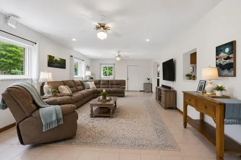 27600 SW 164th Court Homestead FL 33031