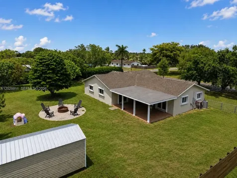 27600 SW 164th Court Homestead FL 33031