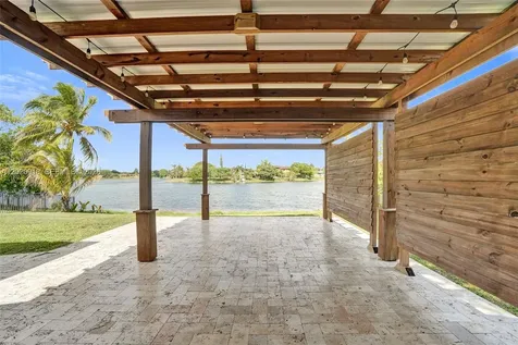 4662 NW 99th Avenue Sunrise FL 33351