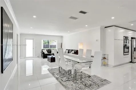 4662 NW 99th Avenue Sunrise FL 33351