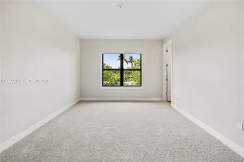 4488 E Appleton Circle E Oakland Park FL 33309