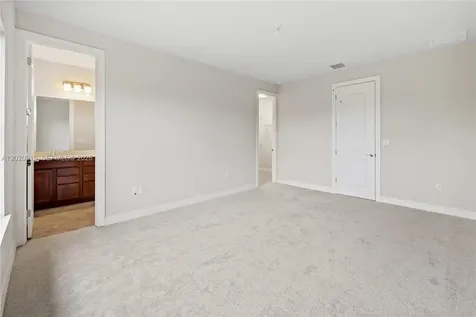 4488 E Appleton Circle E Oakland Park FL 33309