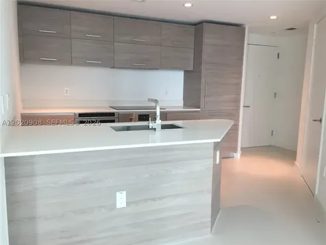 1300 S Miami Miami FL 33130