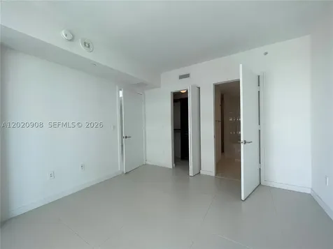 1300 S Miami Miami FL 33130