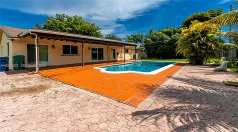 14060 SW 82nd Avenue Palmetto Bay FL 33158