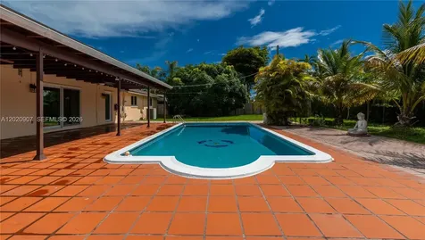 14060 SW 82nd Avenue Palmetto Bay FL 33158