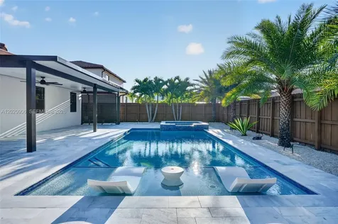 2371 SE 1st Court Homestead FL 33033