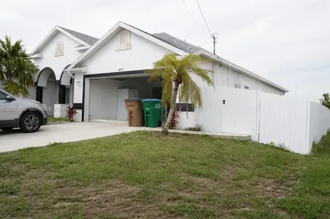 1602 SW 14th Street Cape Coral FL 33991