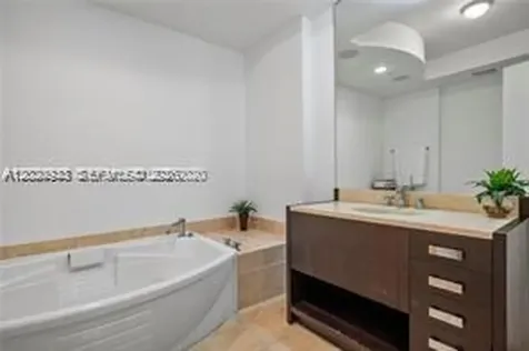 18201 Collins Avenue Sunny Isles Beach FL 33160