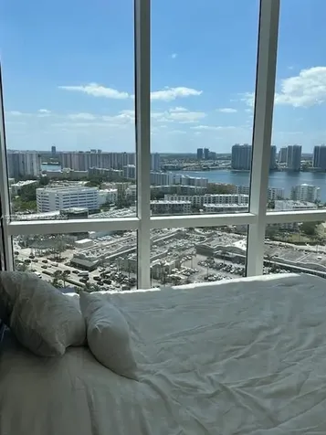 18201 Collins Avenue Sunny Isles Beach FL 33160