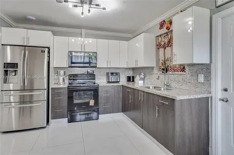 1360 NW 77th Street Miami FL 33147