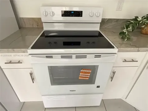 13045 SW 68th Street Miami FL 33183