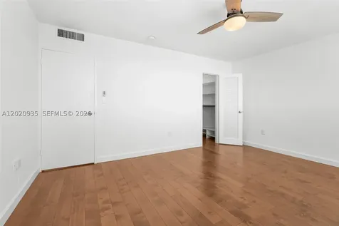800 West Avenue Miami Beach FL 33139