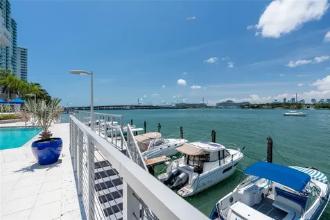 800 West Avenue Miami Beach FL 33139