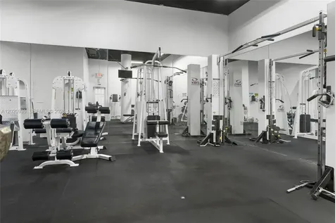 800 West Avenue Miami Beach FL 33139