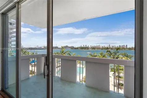 800 West Avenue Miami Beach FL 33139
