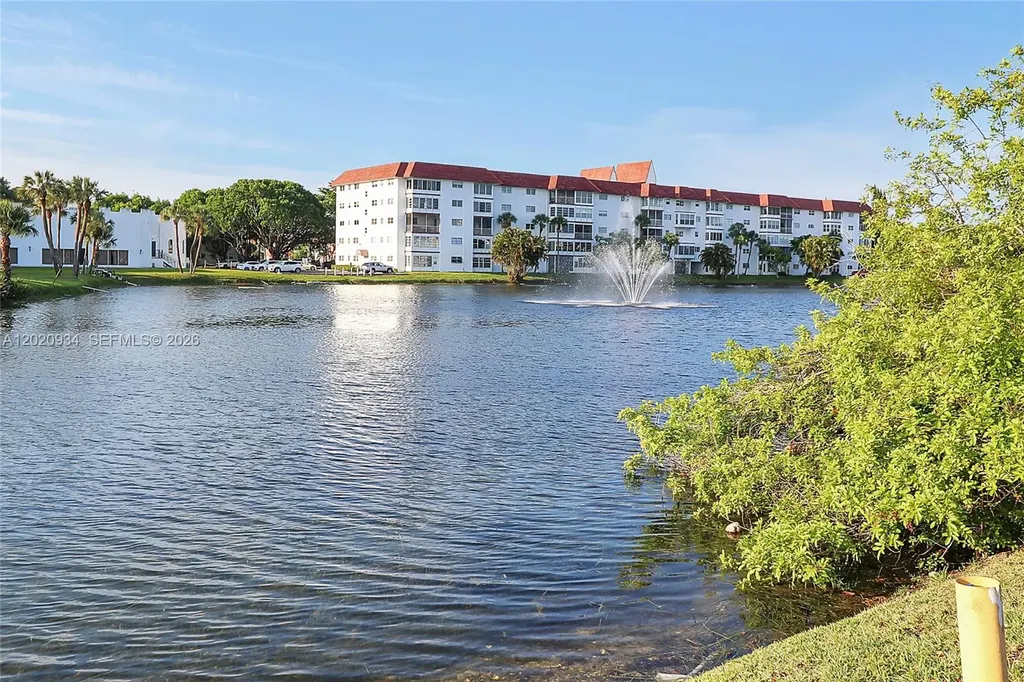 4851 NW 21st Street Lauderhill FL 33313
