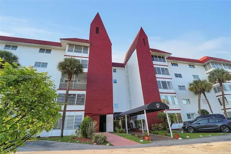 4851 NW 21st Street Lauderhill FL 33313