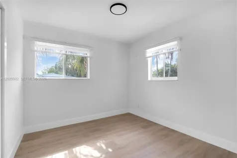 17231 NW 24th Place Miami Gardens FL 33056
