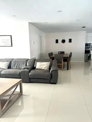 9551 NW 19th Place Sunrise FL 33322