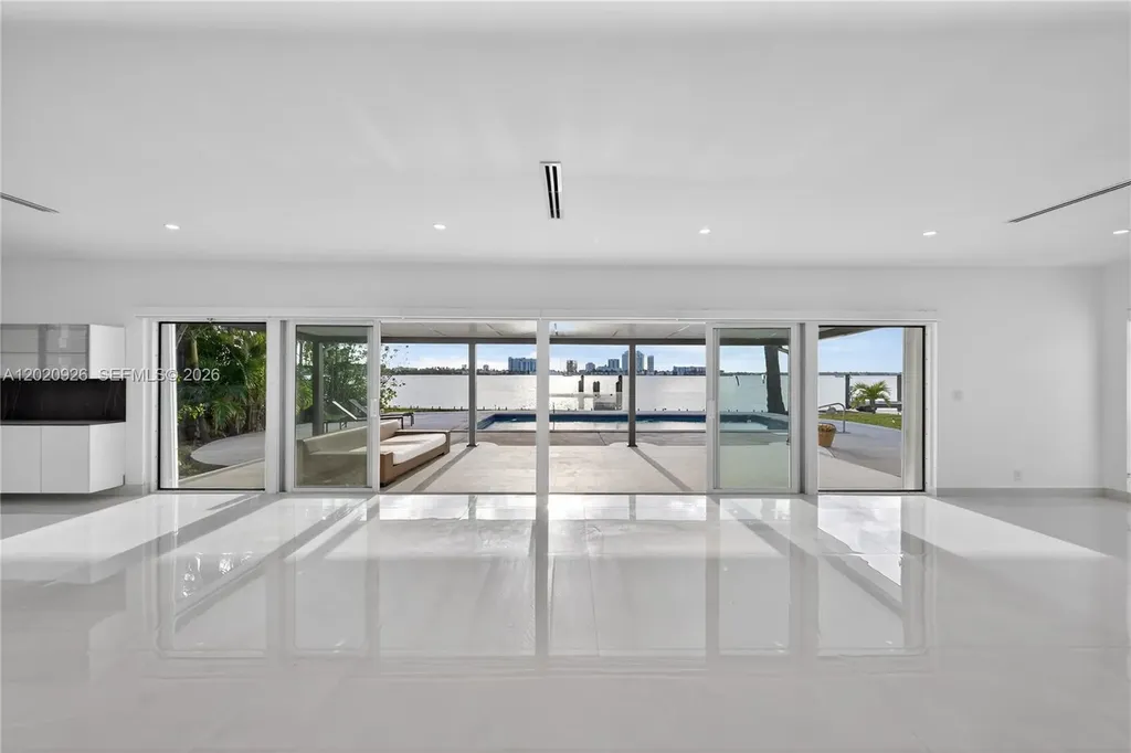 1101 S Shore Drive Miami Beach FL 33141