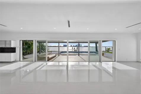 1101 S Shore Drive Miami Beach FL 33141