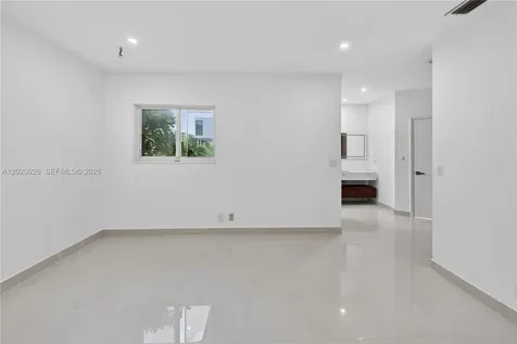 1101 S Shore Drive Miami Beach FL 33141