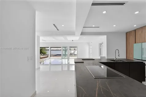 1101 S Shore Drive Miami Beach FL 33141